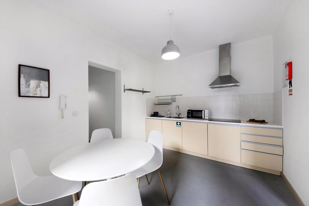 Appartamento Crooked Floor House - Ground Floor OOporto Esterno foto